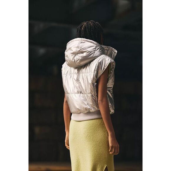 Daily Practice by Anthropologie Metallic Puffer Vest Silver Size S - Picture 2 of 12